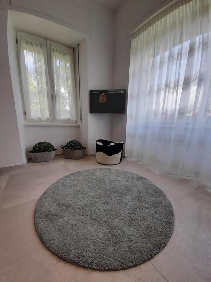 Bmp Apartment Gioiosa 2 Giardino Vista Lago Maggiore Belgirate Extérieur photo